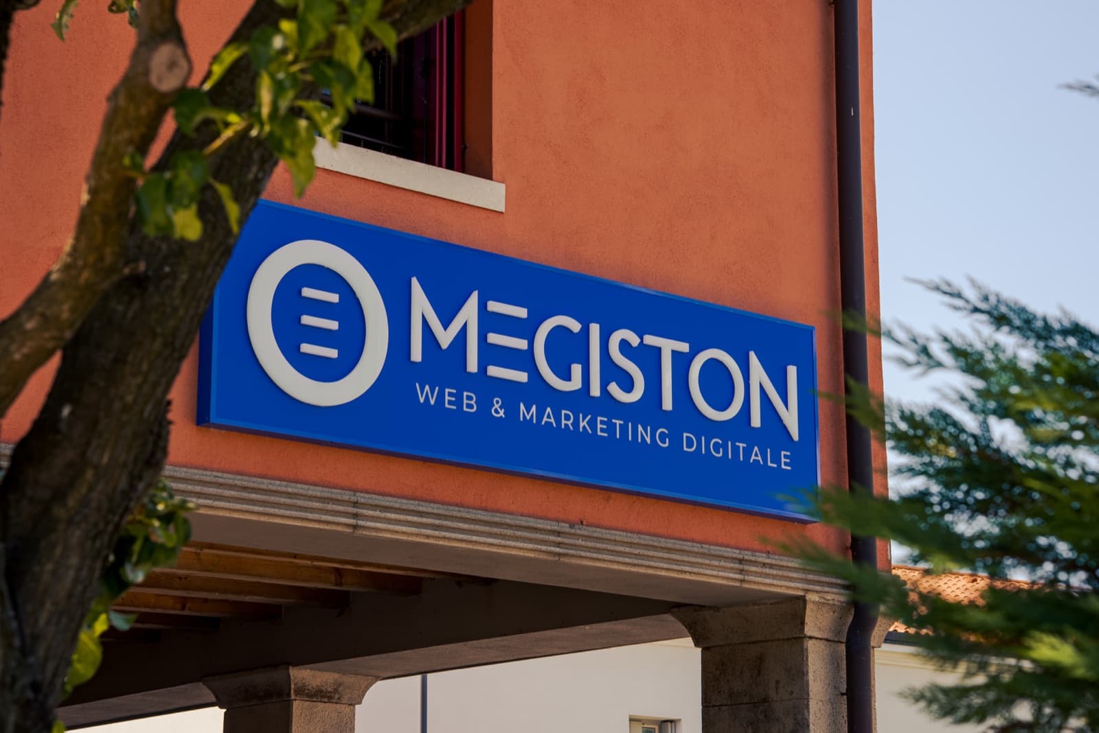 L’ingresso di Megiston