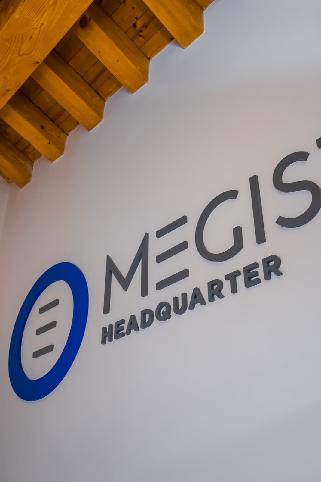 L’insegna di Megiston